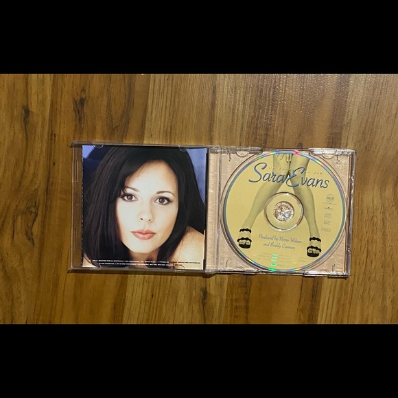Sara Evans CD 💿 “No Place That Far” - Picture 8 of 12